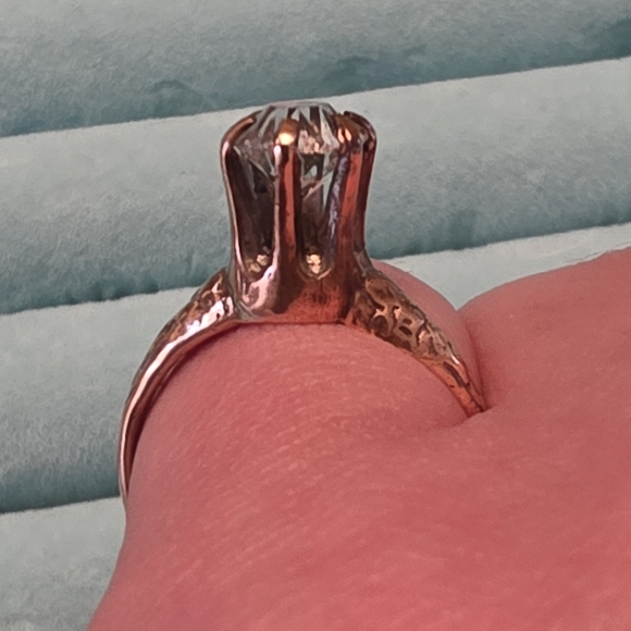 Late 19th Or Early 20th Century Antique Copper Solitaire Ring - Picture 7 of 16